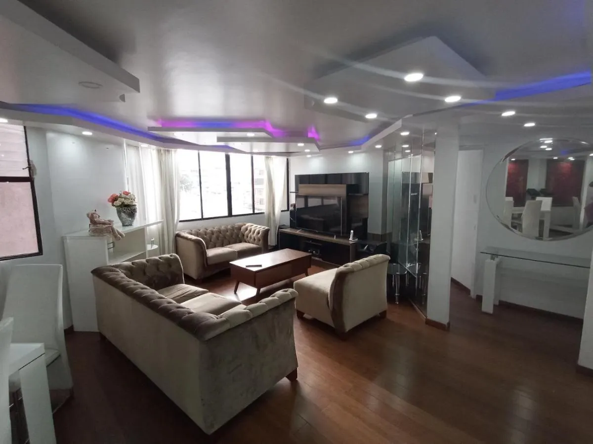 Torre Beverly Quito Apartment